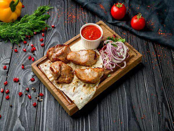 Шашлычная Хан - Шашлык из телячьей вырезки с курдюком