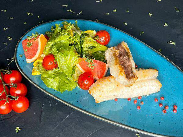 Lenkoff - Морской окунь с теплым салатом