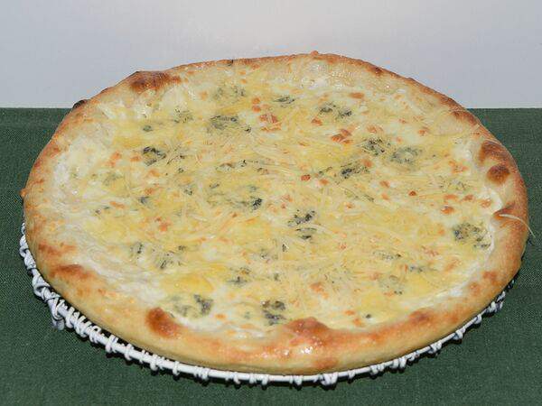 Едим дома - Пицца Четыре сыра