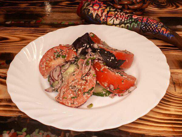 Хочу хачапури - Салат по-грузински