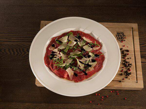 Red finch pub - Карпаччо из говядины