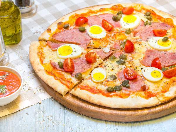 Роял пицца - Прошутто Каперсы (30см)