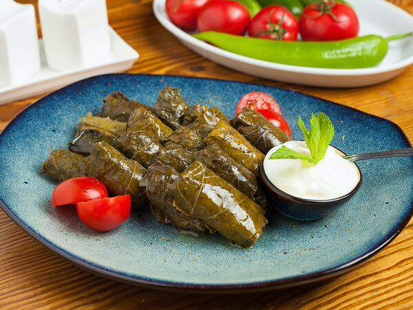 Трапеза - Долма из винoградных листьев