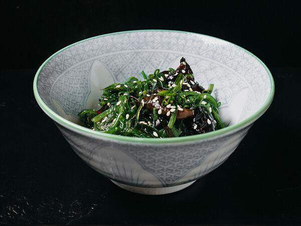 Ryba international - Чука с древесными грибами