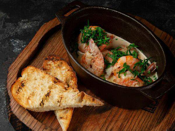 Duran Bar & Grill - Креветки в соусе блю чиз