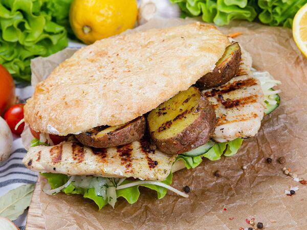 Югославия гриль - Мега Сэндвич пилетина по-деревенски