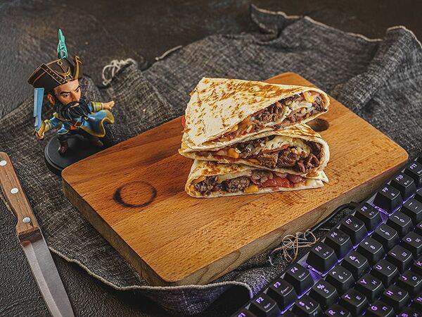 Press F - Кесадилья с говядиной