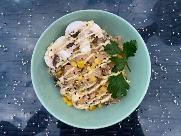 Fish.Box - Лапша с курицей в сливочном соусе