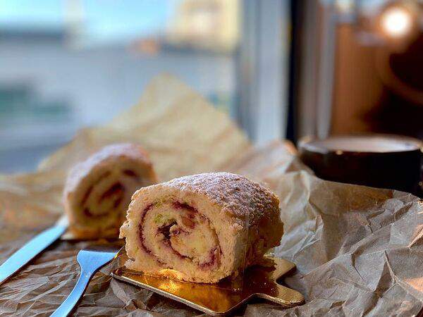 de Paris - Меренговый рулет