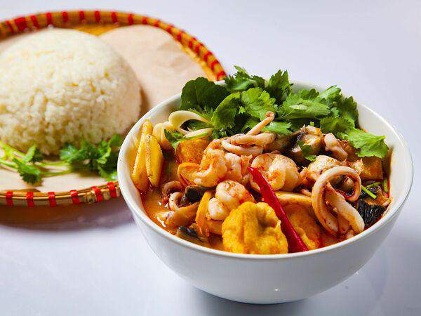 Фобо вьетнамская кухня - Том ям