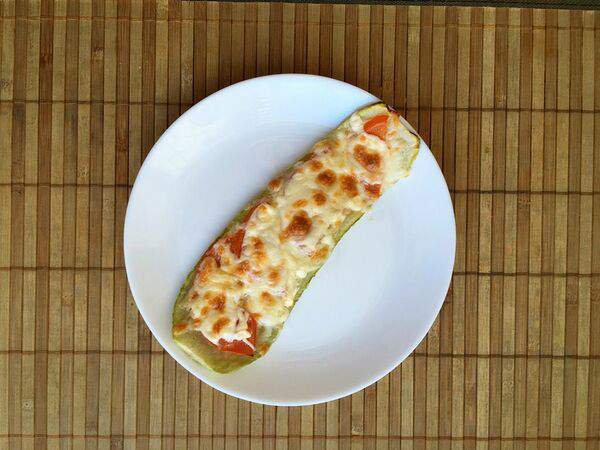 Кафе Мария - Кабачки, запечённые с сыром и помидорами