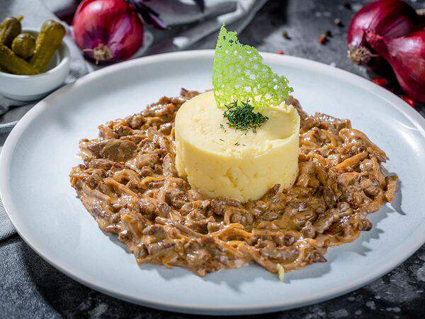 Новорижская застава - Бефстроганов из вырезки с грибами