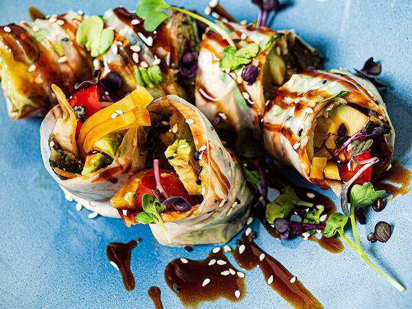 Ewoki - Cool roll с угрем