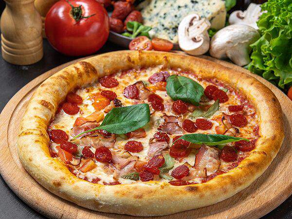 Yoshi Sushi & Mulino Pizza - BBQ Пицца