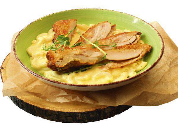 Гастрономический паб "Понеслось" - Челлентани Четыре сыра с куриным бедром в панировке