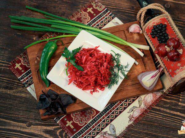 Шашлычный двор - Салат витаминный