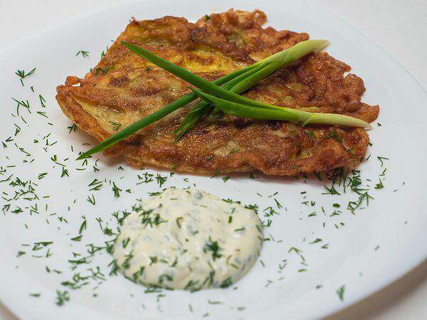 Good обед - Пикантный голубец с соусом тартар