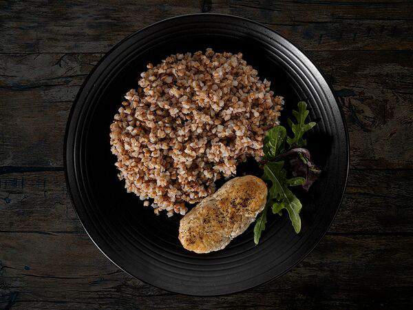 Kinza House - Гречка с куриной котлетой