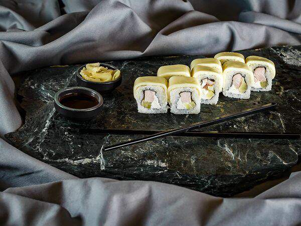 Дерзкий лосось - Ролл Гавайский