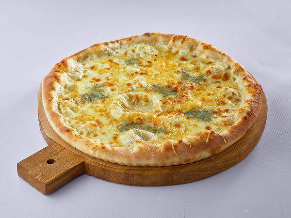Saint Burger & Pizza - Пицца Четыре сыра