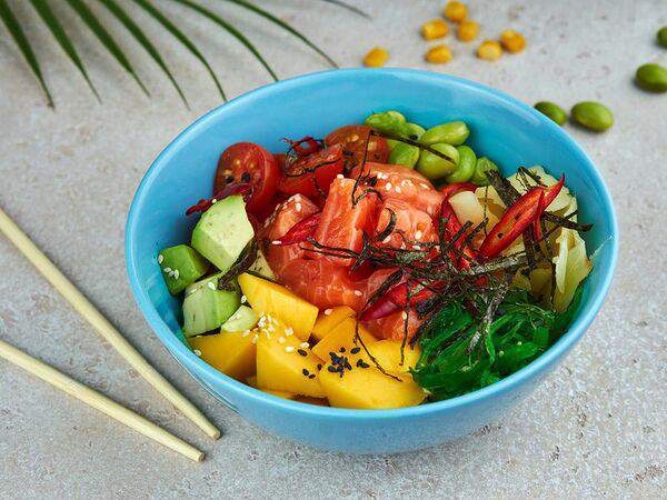 Суши муши - Поке острый лосось с манго