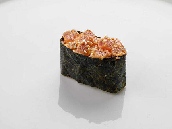 Ресторан Каре - Острый гункан с тунцом