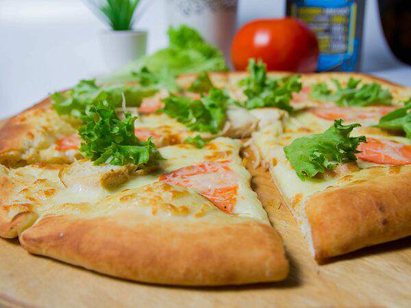 Пицца парк №1 - Пицца Цезарь