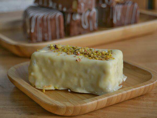 Кофейня Pankoff Bakery - Чизкейк-батончик с фисташкой