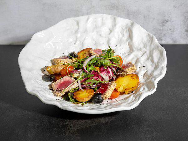 Happyterria - Салат с тунцом Bluefin