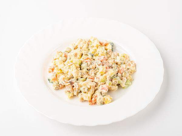 Бахетле - Салат Оливье с лососем