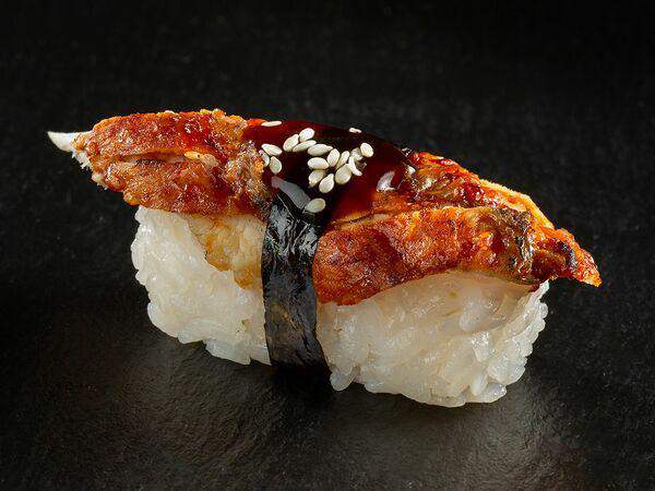 Okisushi - Суши с угрем