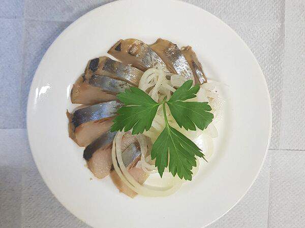 Волжская березка - Сельдь с луком