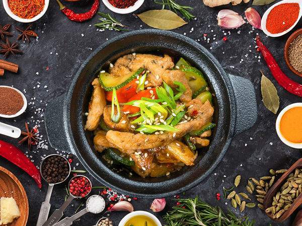 Redwok - Свинина с ананасами в кисло-сладком соусе