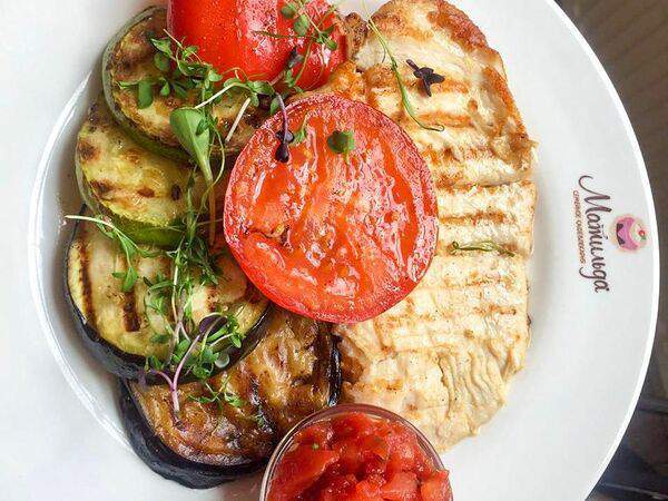 Матильда - Куриное филе с овощами на гриле