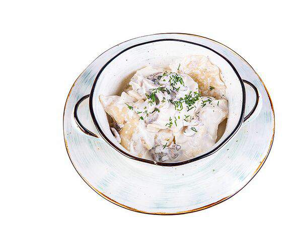 Казачок - Вареники с картофелем в грибном соусе