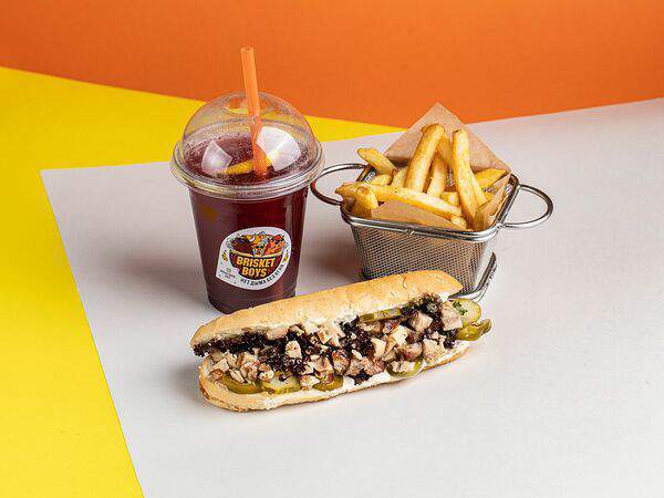 BRISKET BOYS - Комбо Сэндвич с копченой курицей