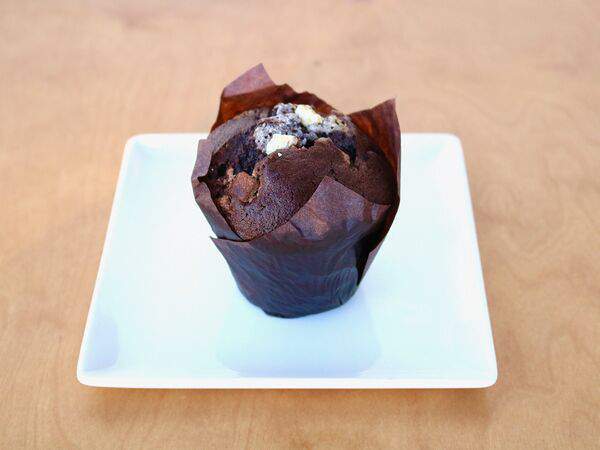 Люблю Кофе - Маффин Три шоколада