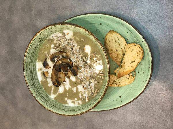 Vegan Friends - Грибной крем-суп