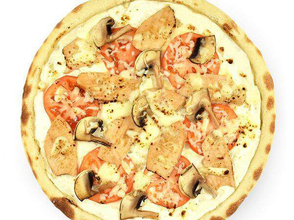 Три друга - Пицца Жюльен с цыплёнком и грибами