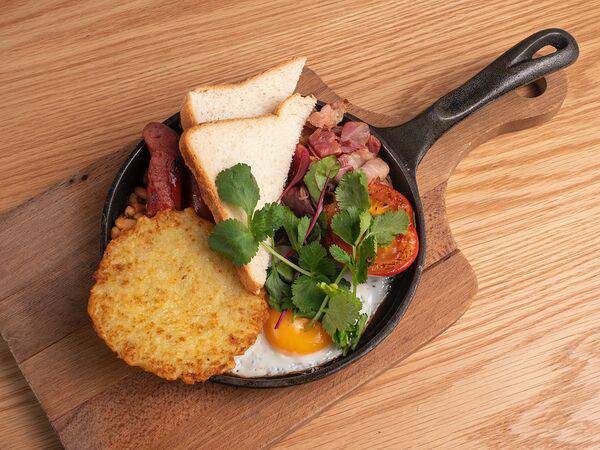 I'm Thankful for Today - Английский завтрак с колбасками и хашбрауном