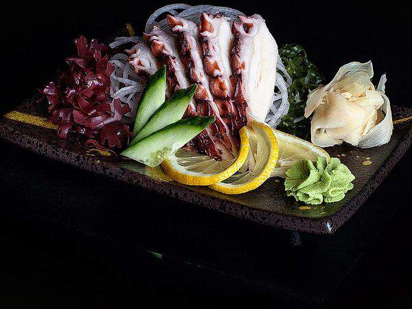 Nishiki - Сашими осьминог