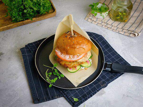 Куда? В гастролеры! - Бургер Деревня