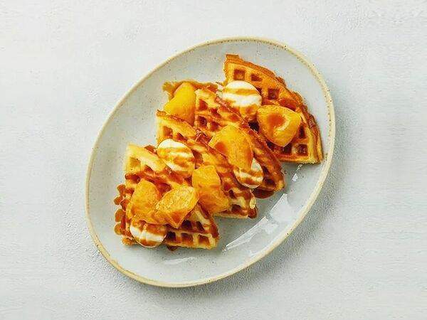 Carrie - Вафли с персиком и сливочной карамелью