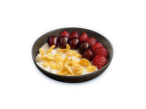 Русские блины - Каша с клубникой и черешней