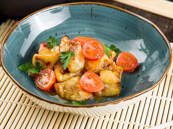 Tommy Lee - Карамелизированные баклажаны с томатами