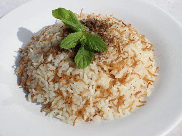 Дубай Фьюжен Арабская кухня - Рис с вермишелью