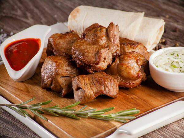 Быстрый Питт - Шашлык из cвинoй шеи