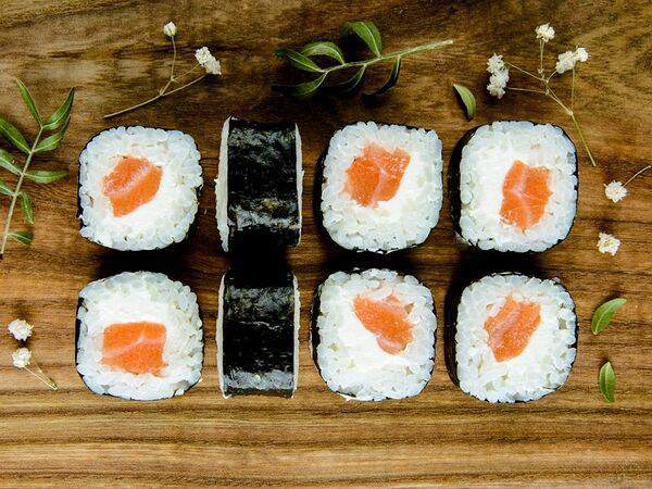 Foodmarket #FaceRoll - Ролл с лососем и сливочным сыром