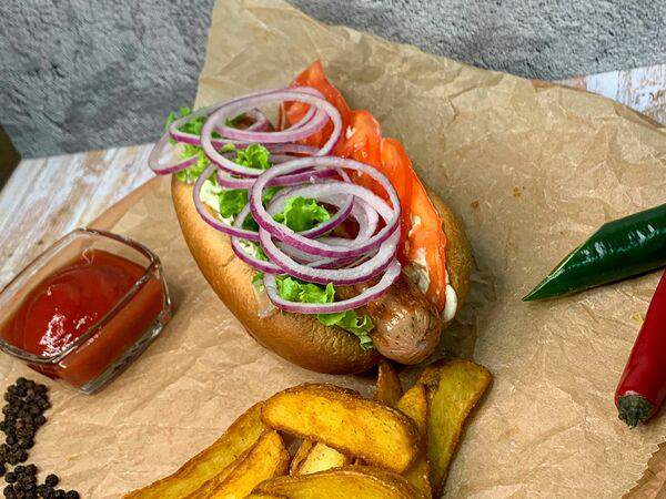 Сушильная - Хот-Дог Гирос и картофель с соусом