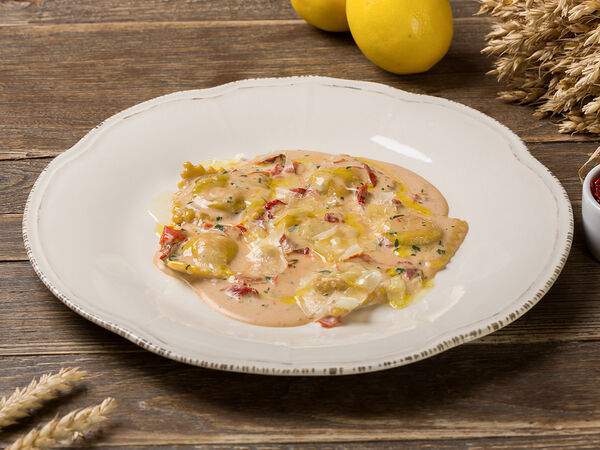 Donna Olivia - Равиоли с разварной телятиной